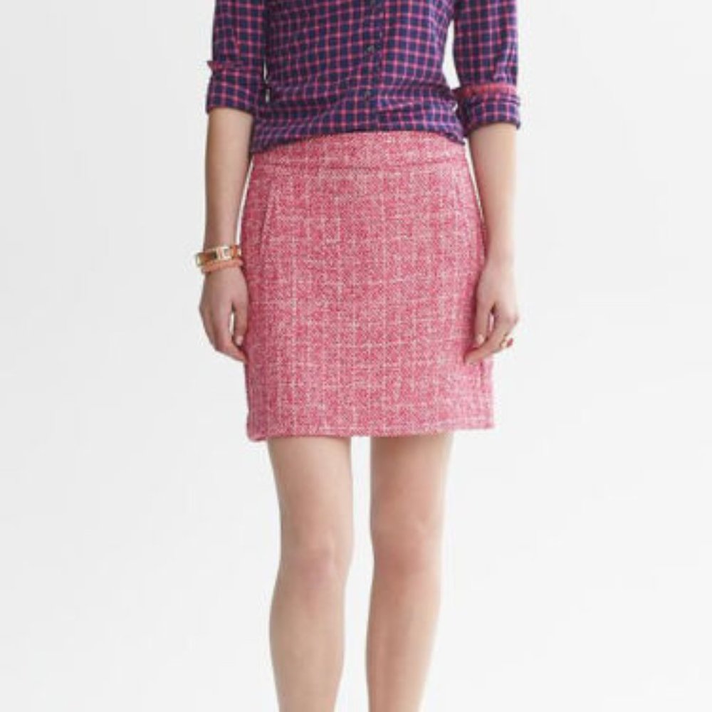 Banana Republic Pink/White Wool Blend A-line Skirt with POCKETS (size 8)